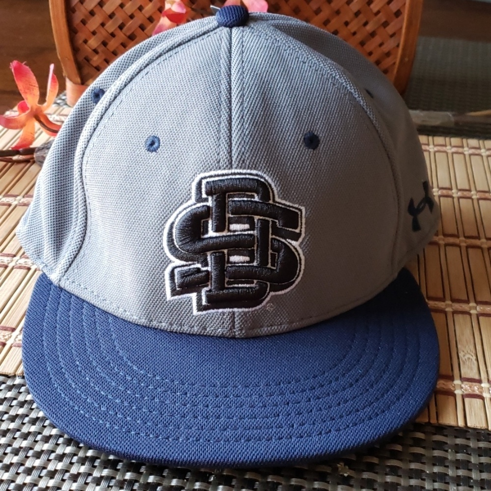 Under Armour hat